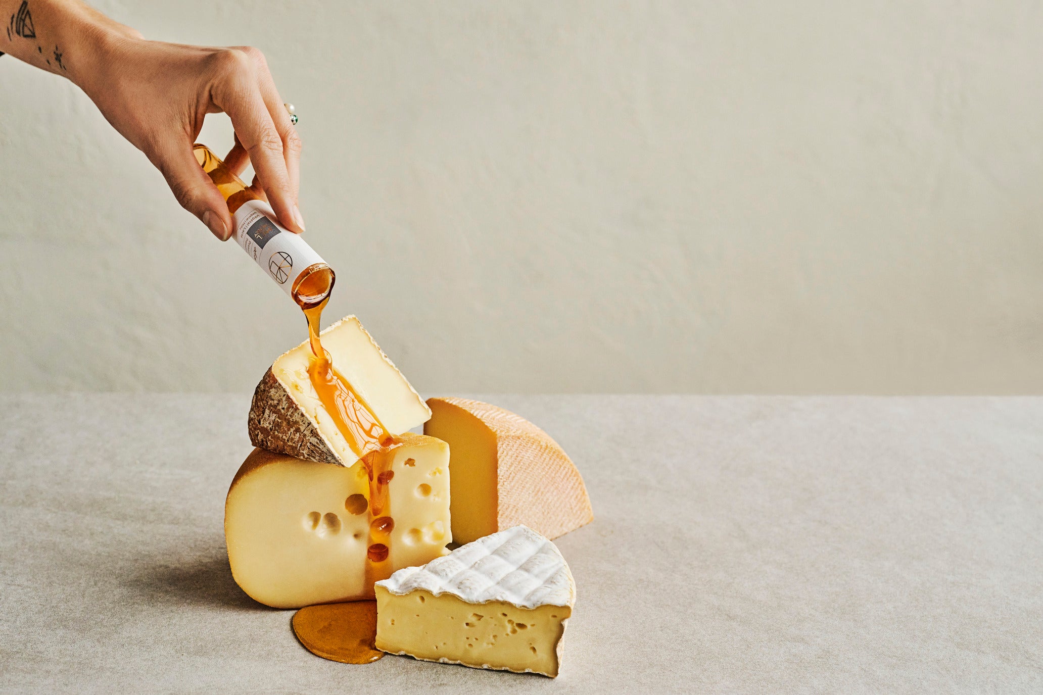 MIEL-SUR-FROMAGE-ARTISANAUX-DU-QUEBEC